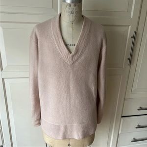 Vince 100% cashmere v- neck sweater peach pink S